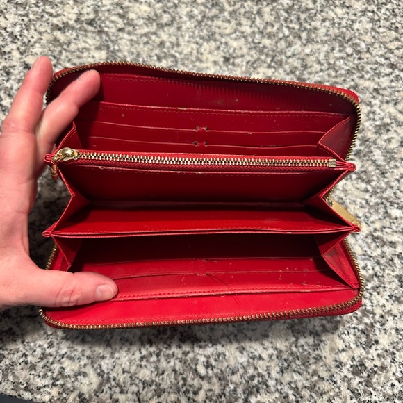 Louis Vuitton Monogram Vernis Zippy Organizer Wallet - Picture 3 of 8